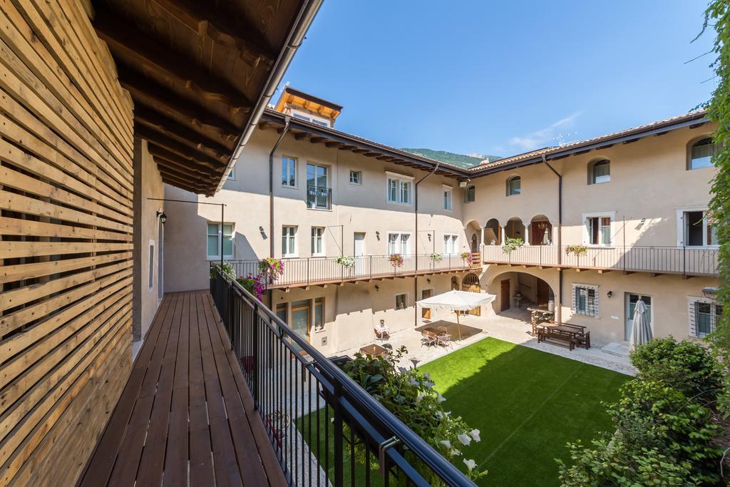Colle Ameno Room And Breakfast Rovereto  Exterior foto